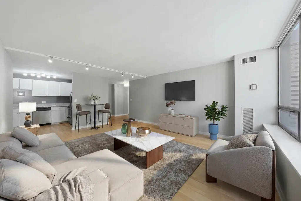 233 East Erie Street Chicago IL 60611
