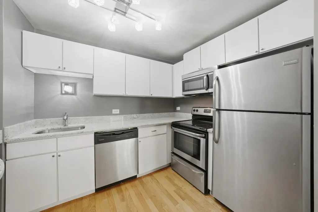 233 East Erie Street Chicago IL 60611