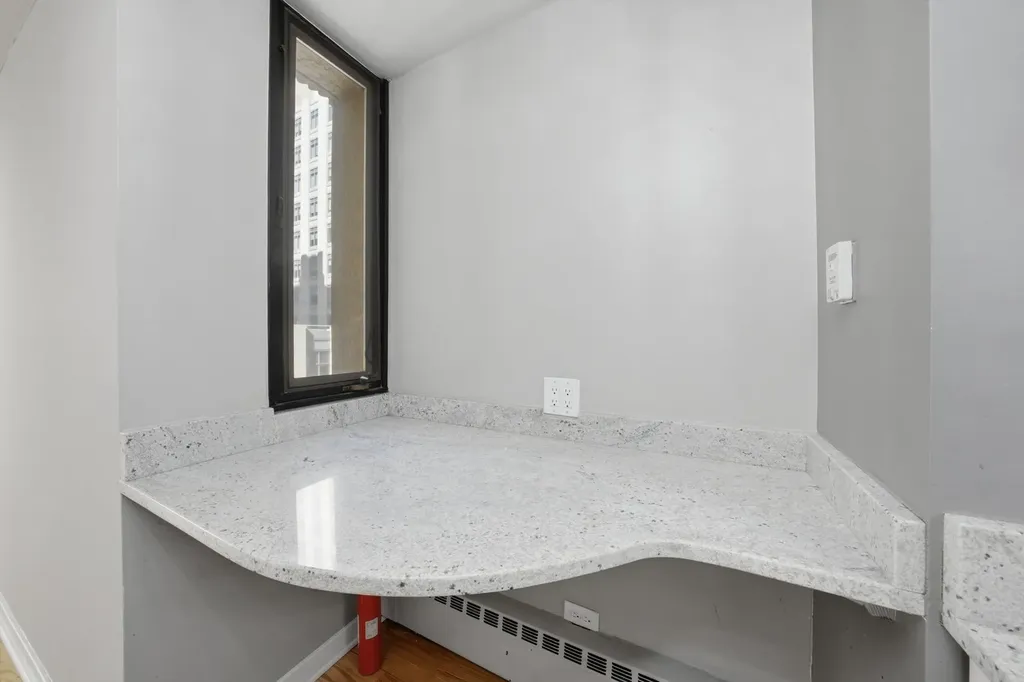 233 East Erie Street Chicago IL 60611