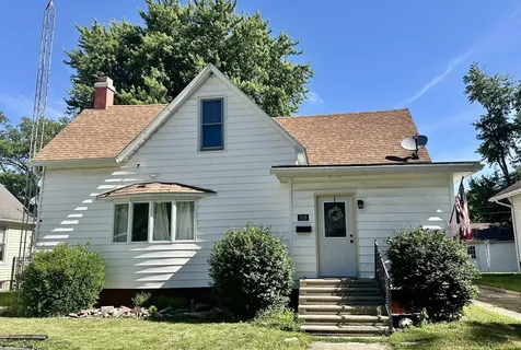 308 West Green Street Farmer City IL 61842