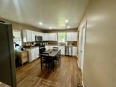 308 West Green Street Farmer City IL 61842