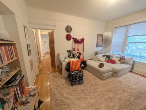 3815 North Wilton Avenue Chicago IL 60613