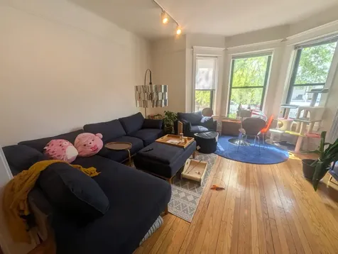 3815 North Wilton Avenue Chicago IL 60613