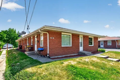 2611 Canterbury Lane Rockford IL 61101