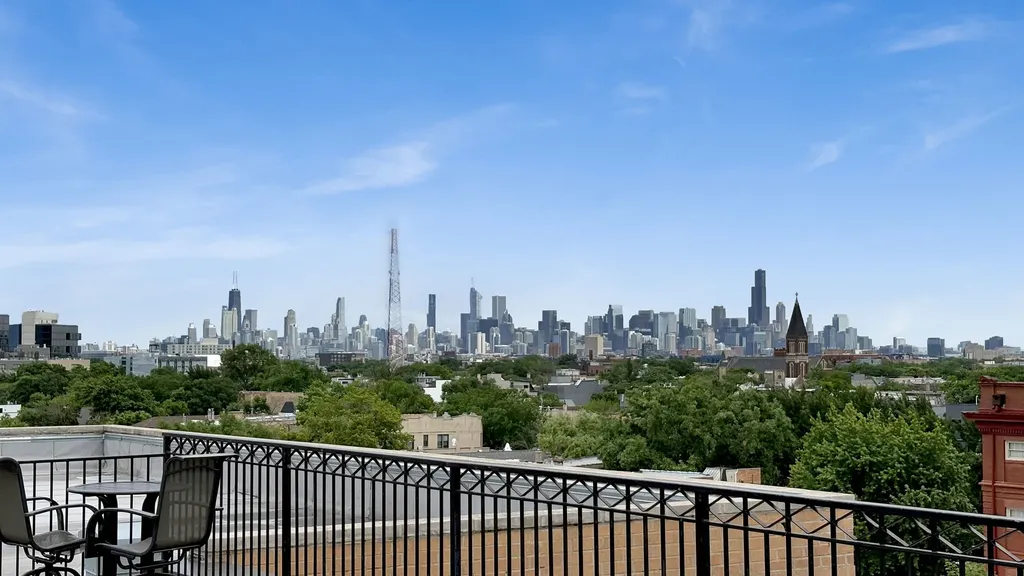 3125 West Fullerton Avenue Chicago IL 60647