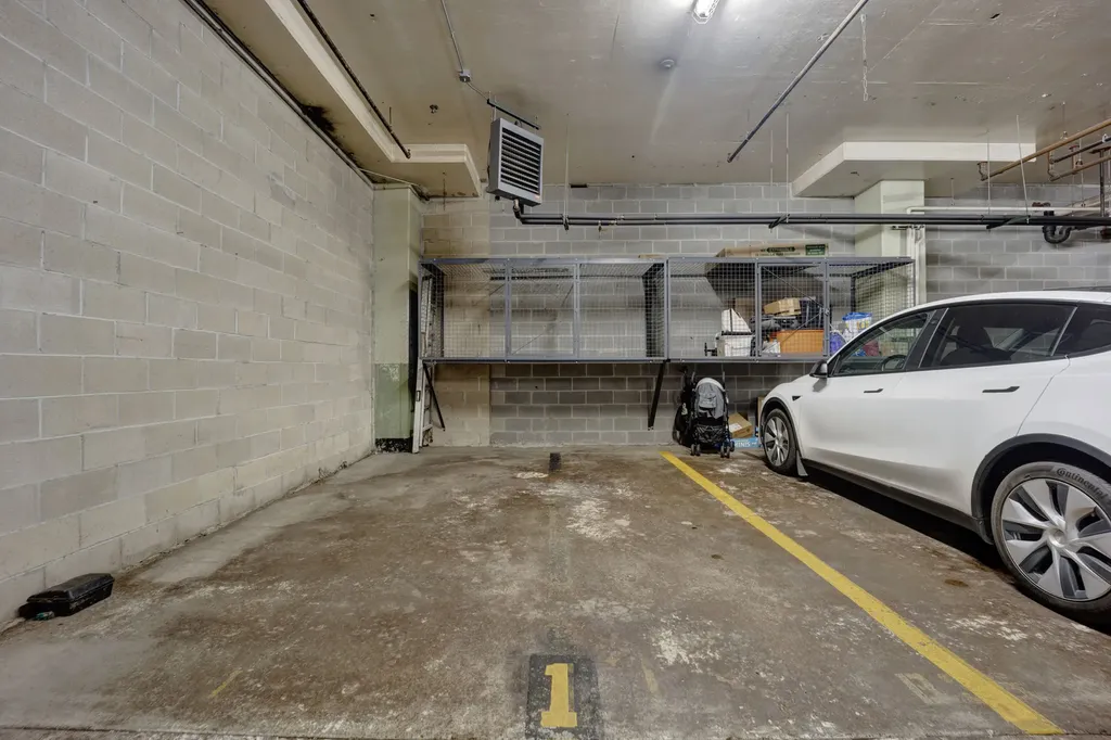 3125 West Fullerton Avenue Chicago IL 60647