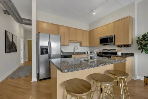 3125 West Fullerton Avenue Chicago IL 60647