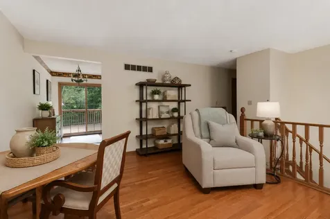 4 Moonstone Court Bloomington IL 61704