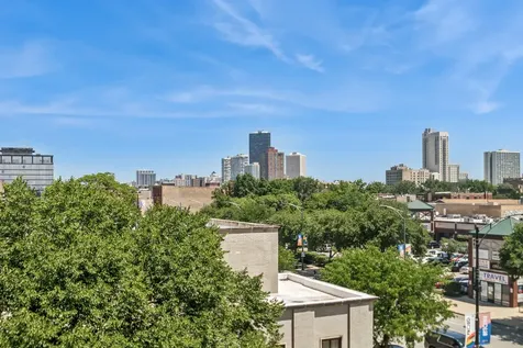 1215 West Gunnison Street Chicago IL 60640