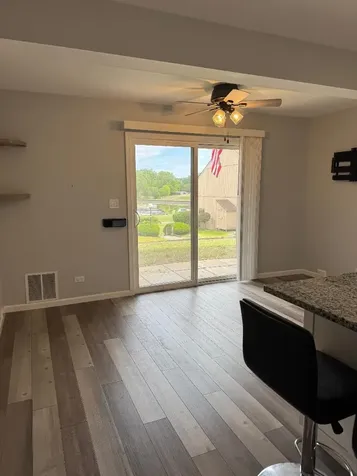 55 Vail Colony Fox Lake IL 60020