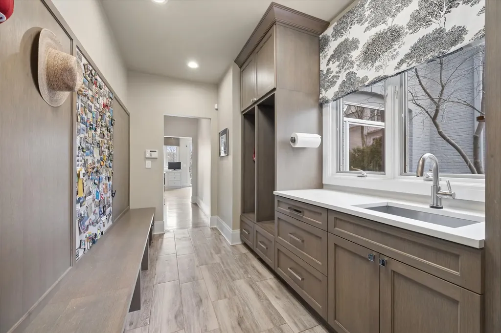 617 South Garfield Street Hinsdale IL 60521