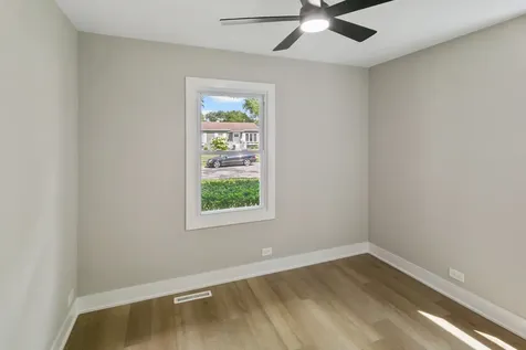 310 Rosewood Avenue Buffalo Grove IL 60089