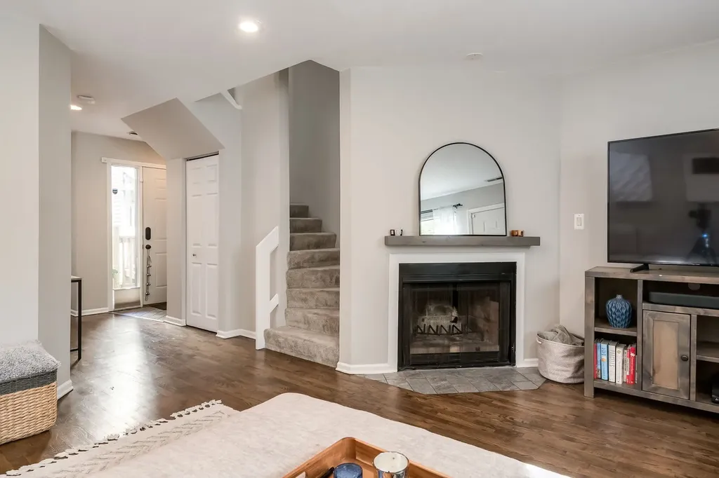 1839 North Bissell Street Chicago IL 60614