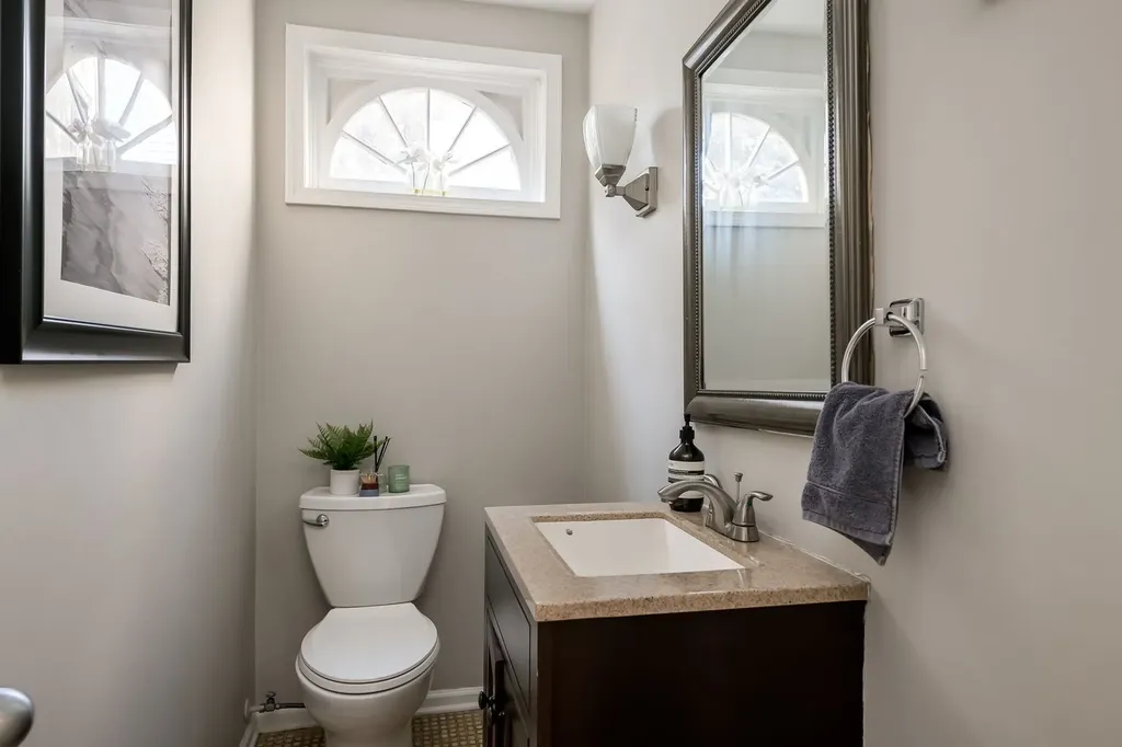 1839 North Bissell Street Chicago IL 60614