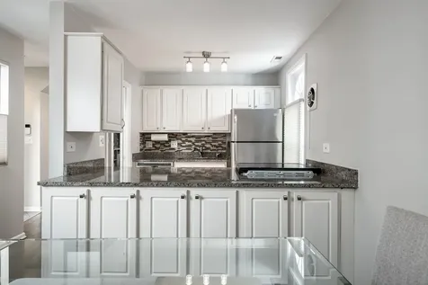 1839 North Bissell Street Chicago IL 60614