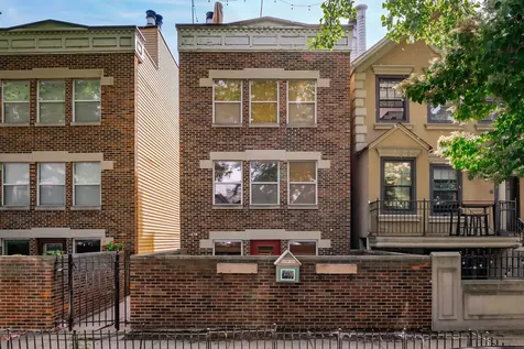 1839 North Bissell Street Chicago IL 60614