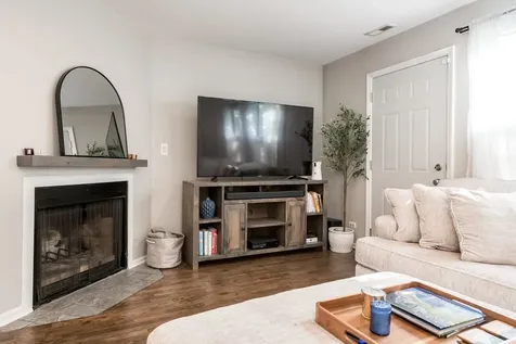 1839 North Bissell Street Chicago IL 60614