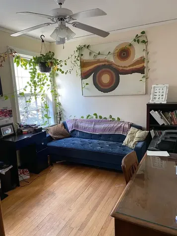 7522 North Hoyne Avenue Chicago IL 60645