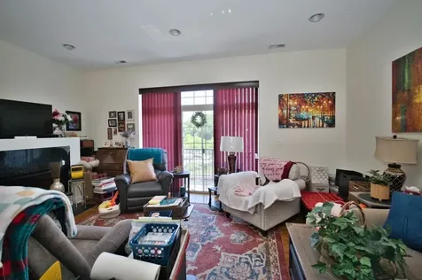 6425 West Touhy Avenue Chicago IL 60646