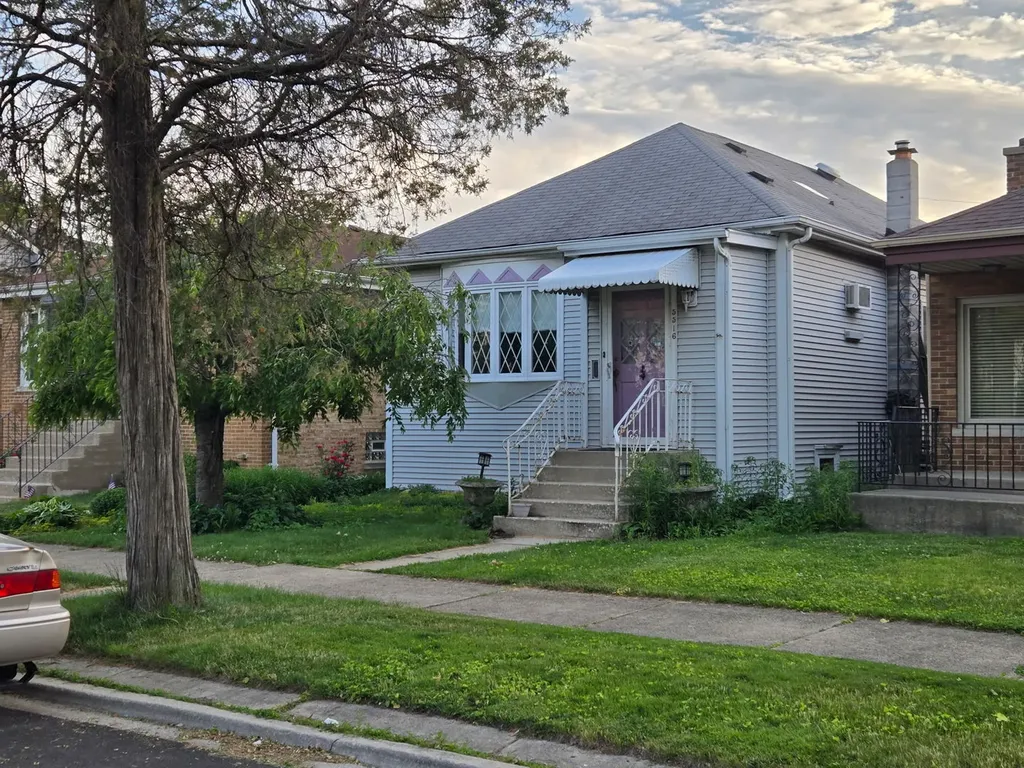 5516 North Natchez Avenue Chicago IL 60656