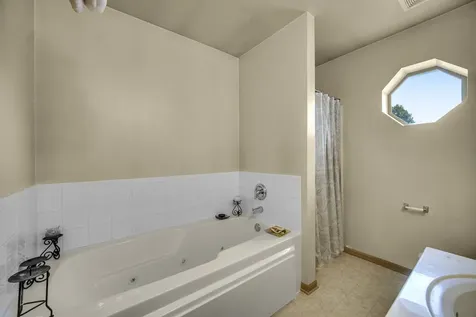 22897 Eastwind Drive Richton Park IL 60471