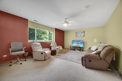 22897 Eastwind Drive Richton Park IL 60471