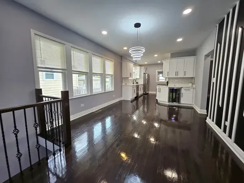 8819 South Carpenter Street Chicago IL 60620