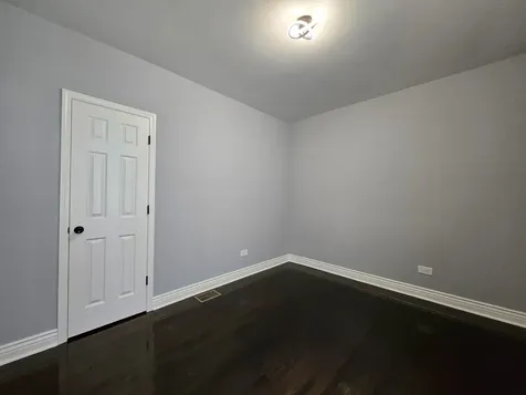 8819 South Carpenter Street Chicago IL 60620