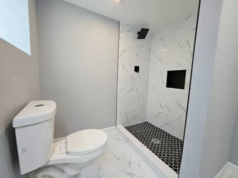 8819 South Carpenter Street Chicago IL 60620