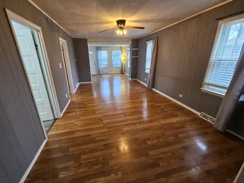 39101 North Walnut Street Lake Villa IL 60046