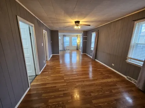 39101 North Walnut Street Lake Villa IL 60046