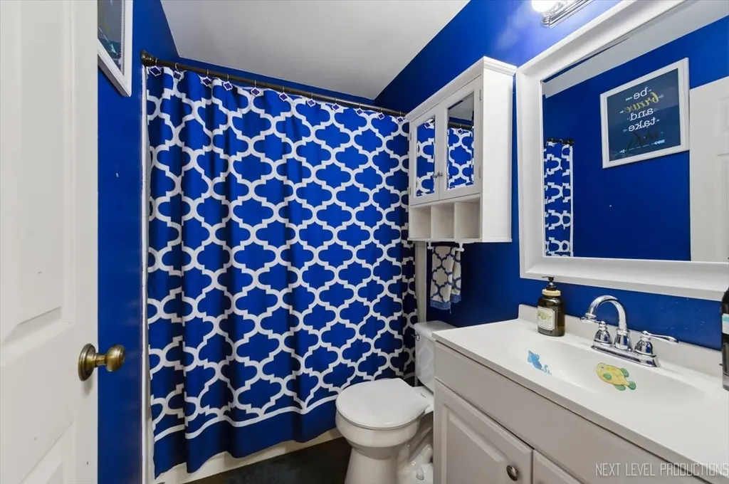 2810 Ledgestone Court Naperville IL 60564