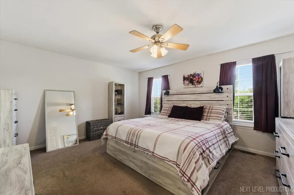2810 Ledgestone Court Naperville IL 60564