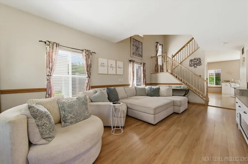 2810 Ledgestone Court Naperville IL 60564