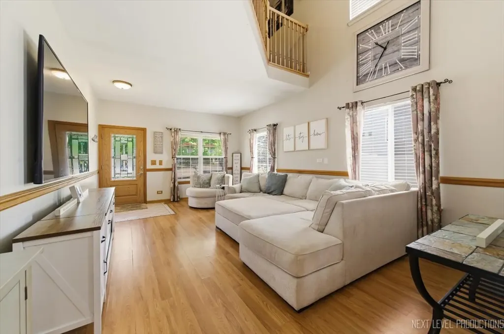 2810 Ledgestone Court Naperville IL 60564