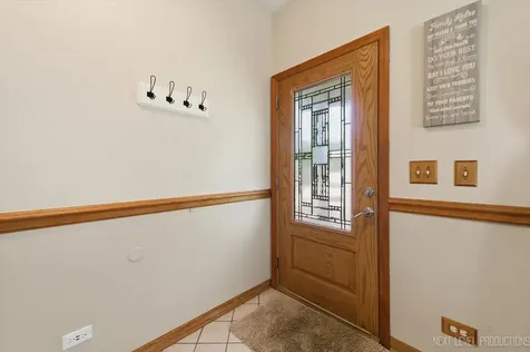 2810 Ledgestone Court Naperville IL 60564