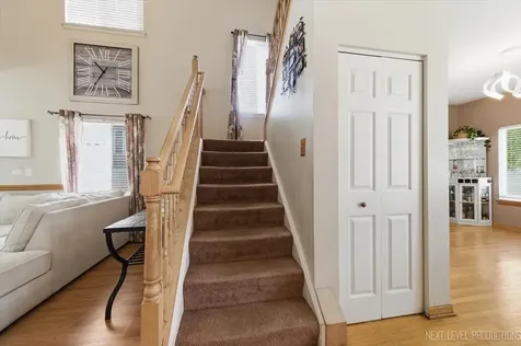 2810 Ledgestone Court Naperville IL 60564