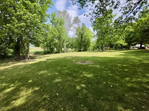 2883 East Twp Rd 407 Road Iroquois IL 60945
