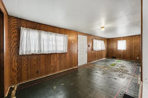 988 Wentworth Avenue Calumet City IL 60409