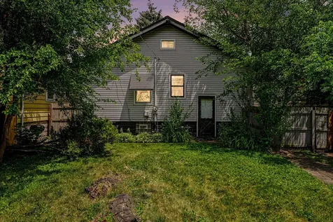 988 Wentworth Avenue Calumet City IL 60409