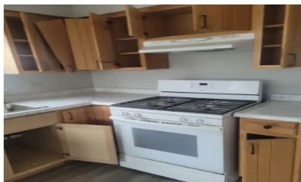 6019 West 59th Street Chicago IL 60638