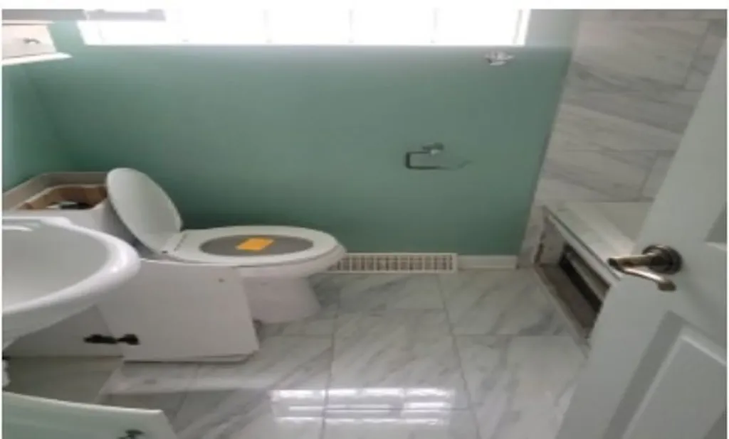 6019 West 59th Street Chicago IL 60638