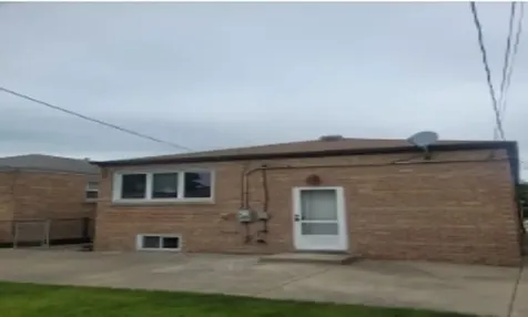 6019 West 59th Street Chicago IL 60638