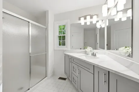 4310 Forest Glen Drive Hoffman Estates IL 60192