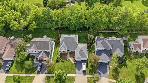 4310 Forest Glen Drive Hoffman Estates IL 60192