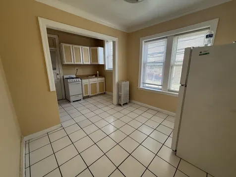 2148 South Gunderson Avenue Berwyn IL 60402