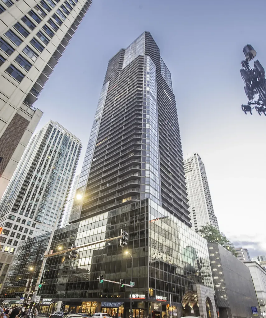 10 East Ontario Street Chicago IL 60611