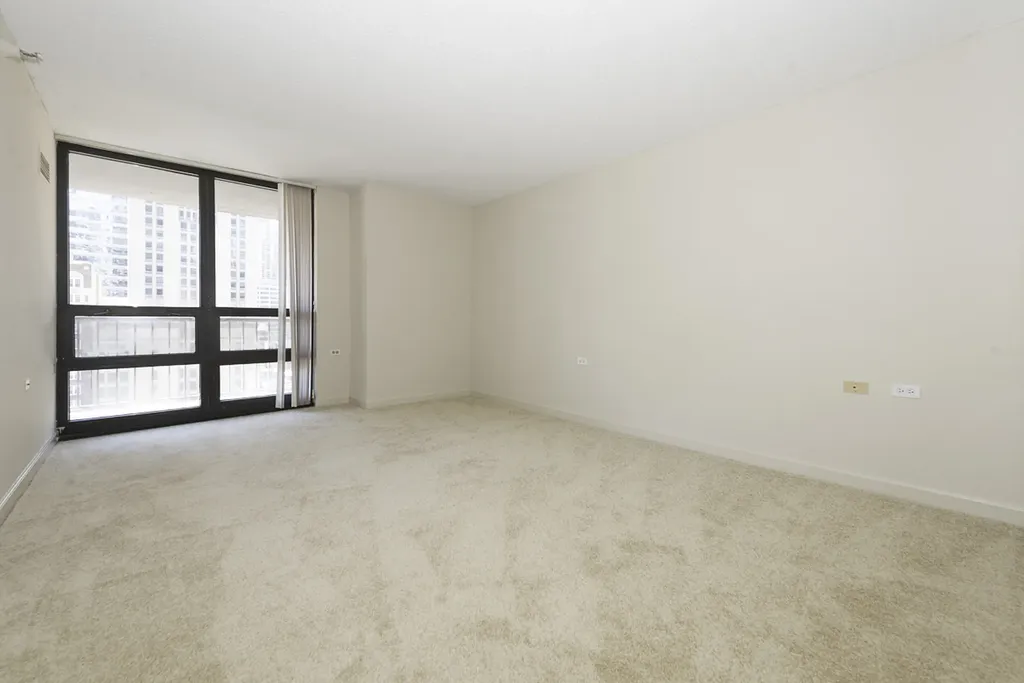 10 East Ontario Street Chicago IL 60611