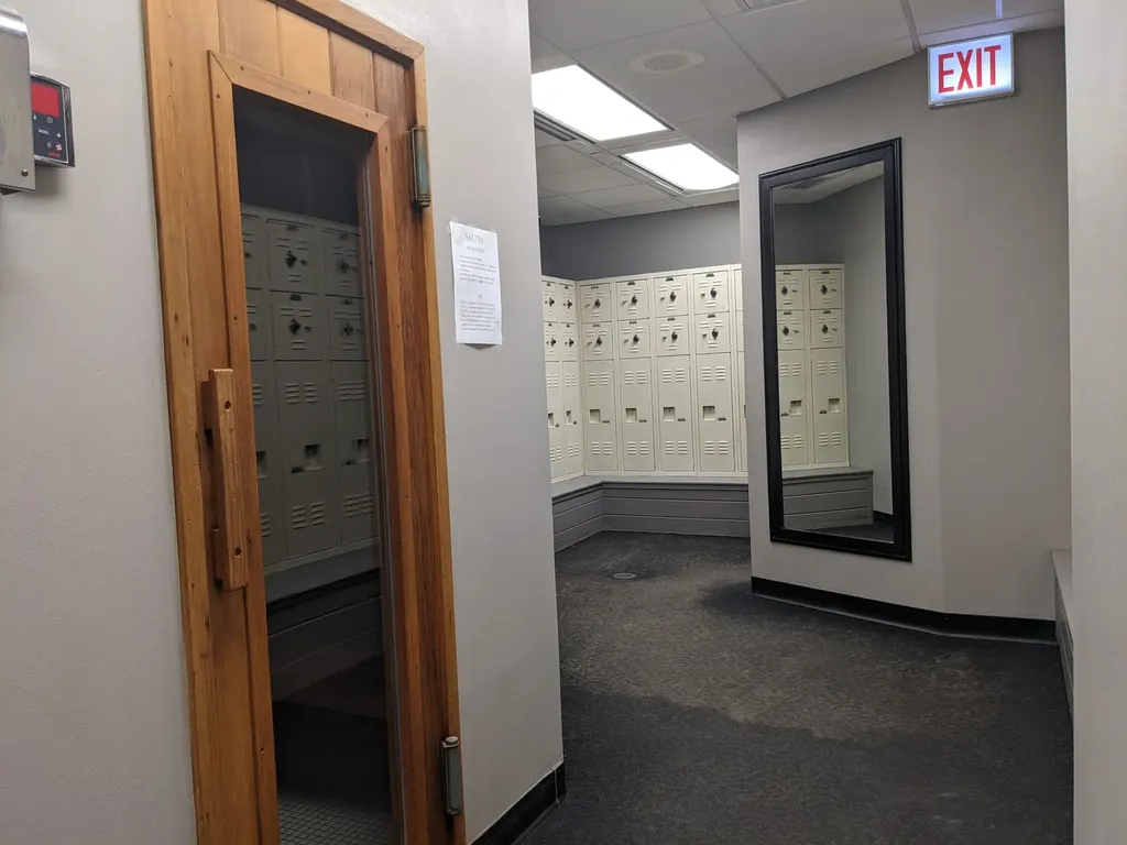 10 East Ontario Street Chicago IL 60611