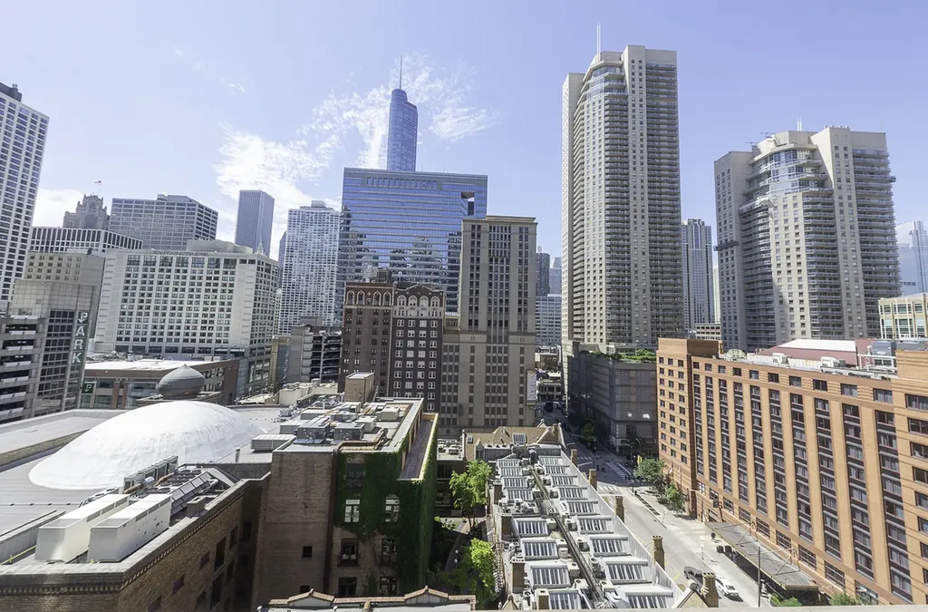 10 East Ontario Street Chicago IL 60611